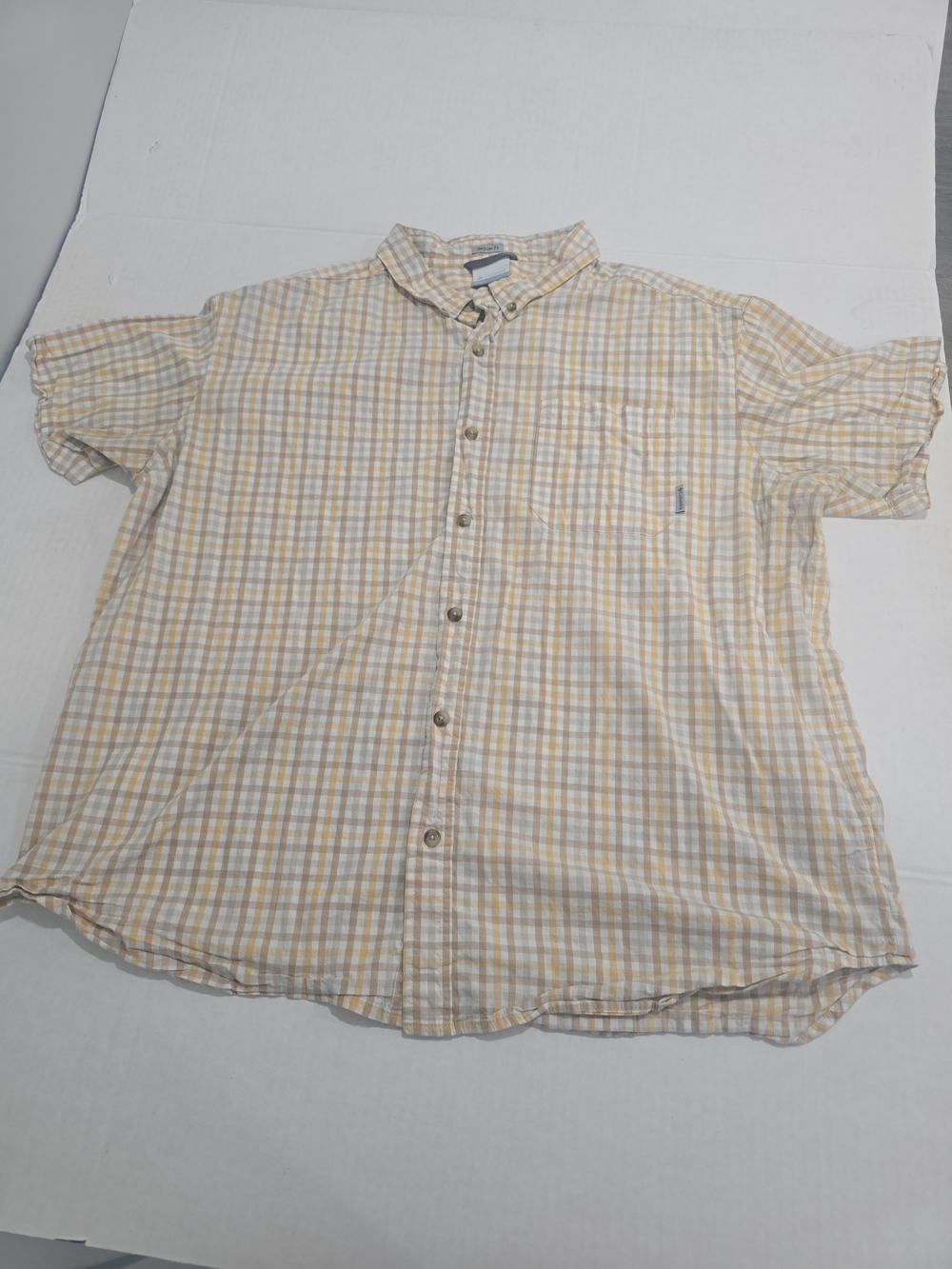Columbia Short-Sleeve Yellow and White Plaid Button-Down Shirt